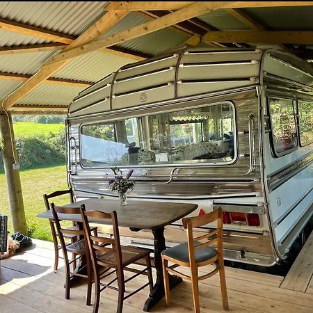 פאלמות' The Quarry Caravan מראה חיצוני תמונה